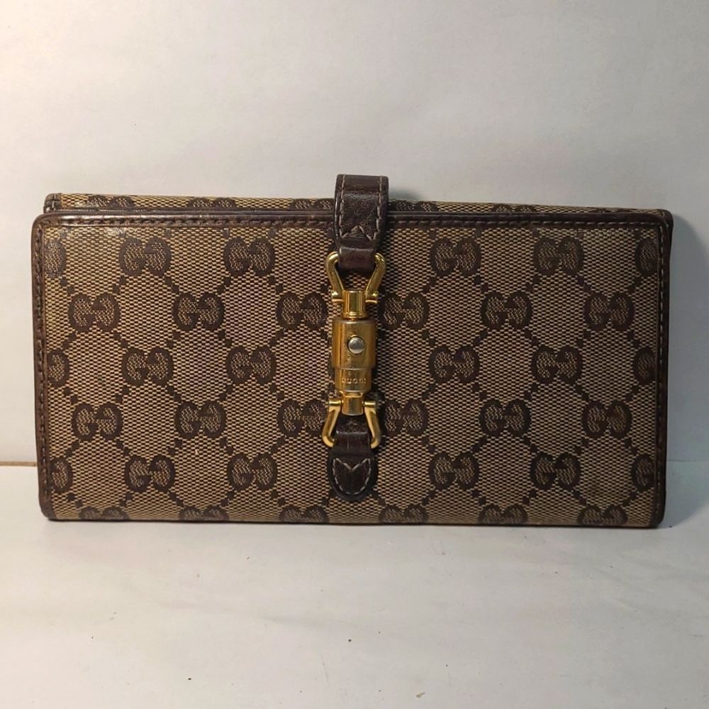 Authentic Gucci GG Monogram Wallet